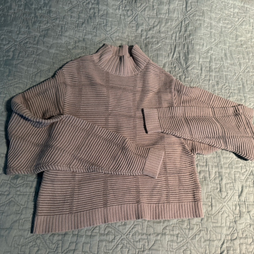 Lululemon Sweater